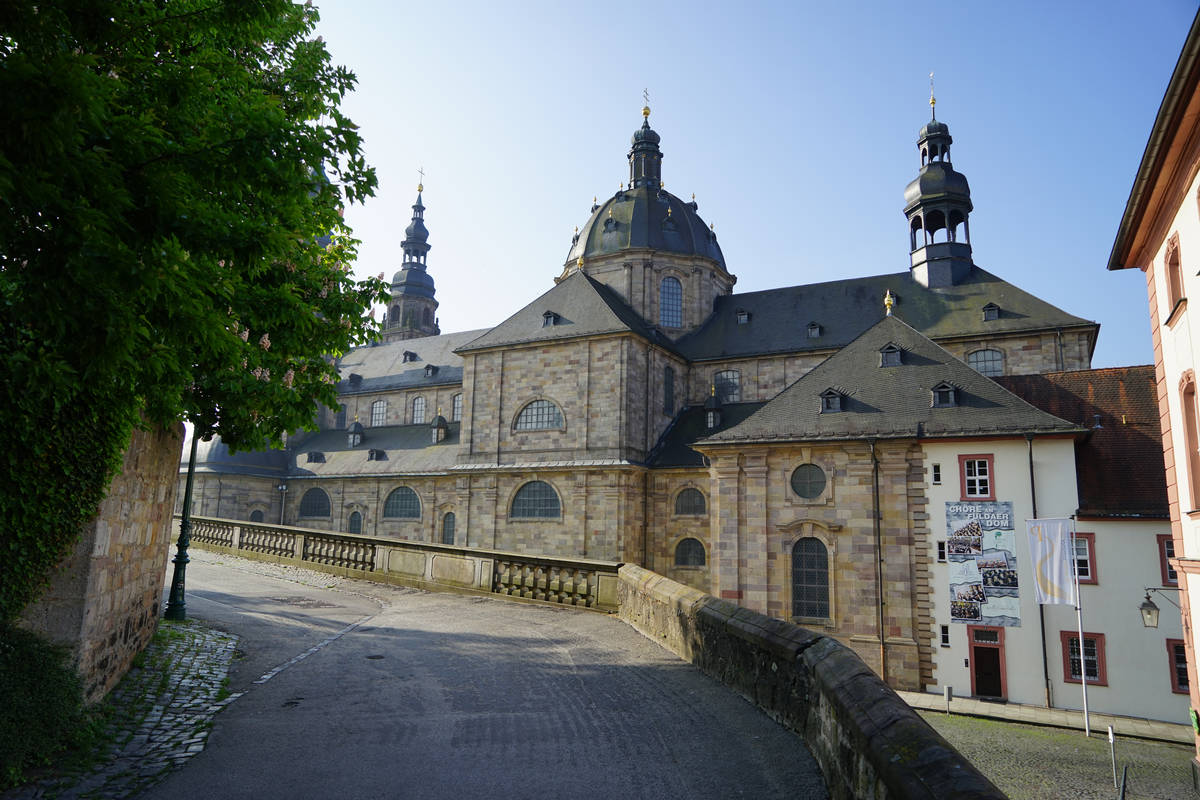 Dom zu Fulda St. Salvator rhönführer.de