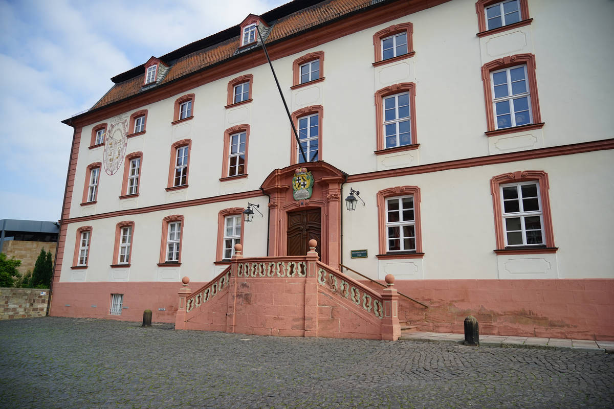 Bibliothek des bischöflichen Priesterseminars rhönführer.de